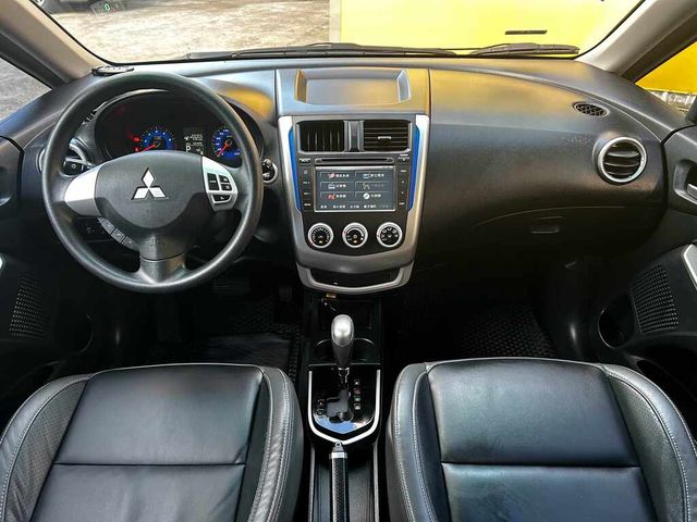 MITSUBISHI三菱 COLT PLUS  第6張相片