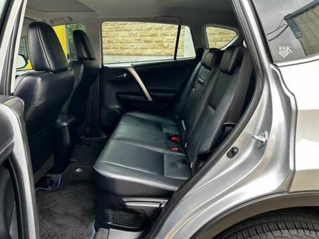 TOYOTA豐田 RAV4  第4張相片