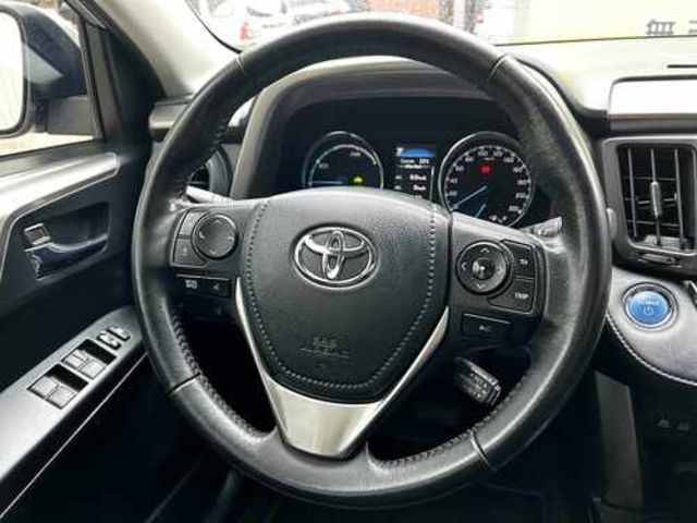 TOYOTA豐田 RAV4  第6張相片