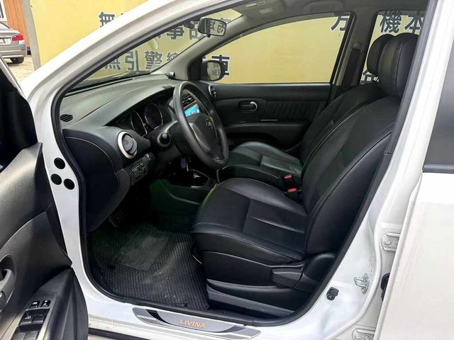 NISSAN日產 LIVINA  第3張相片