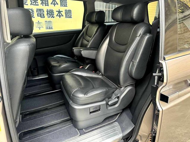 LUXGEN納智捷 7 MPV  第4張相片