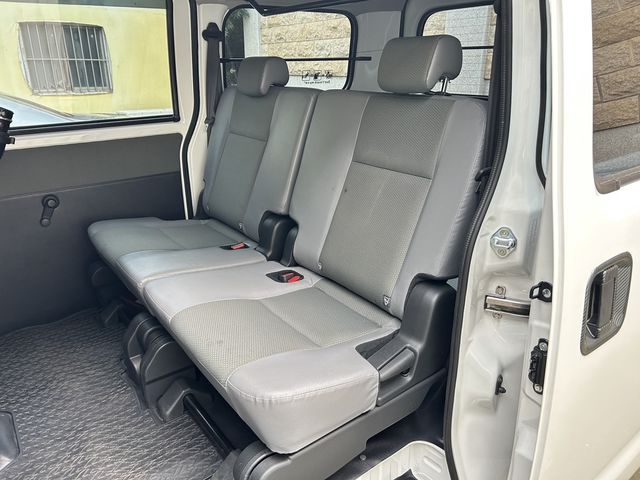 TOYOTA豐田 TOWN ACE  第4張相片