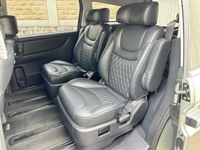 LUXGEN納智捷 M7 TURBO  第4張相片