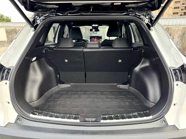 TOYOTA豐田 COROLLA CROSS  第6張相片