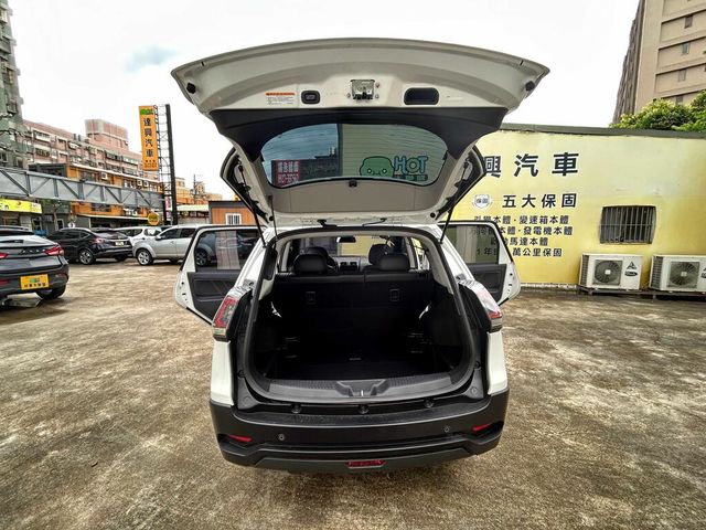 MITSUBISHI三菱 COLT PLUS  第11張相片