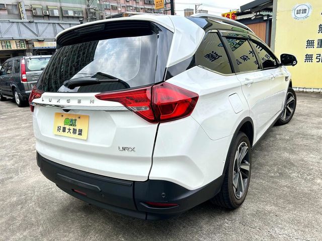 LUXGEN納智捷 URX  第2張相片