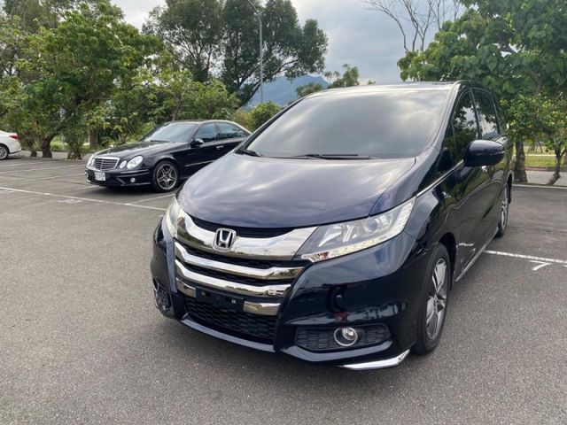 Honda  Odyssey 2.4 七人單電滑門 認証只跑7萬  第2張相片