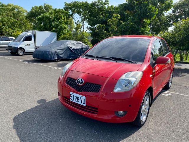 Toyota  Yaris  第2張相片