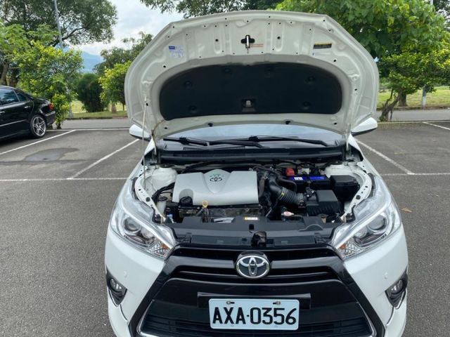 Toyota  Yaris 一手認證 跑  第15張相片
