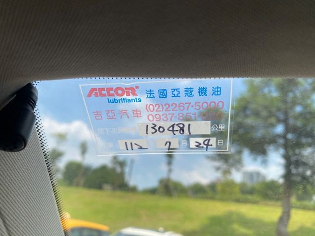 Volkswagen 福斯  T5 頂級自排8人（短軸）一手原板袛跑13萬公里   第20張相片