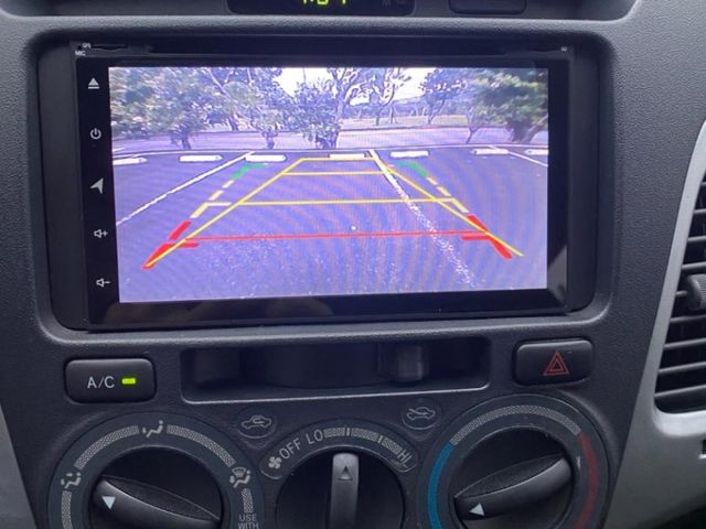 Toyota  Innova  第16張相片