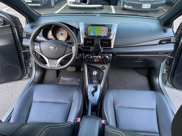 Toyota  Yaris  第14張相片