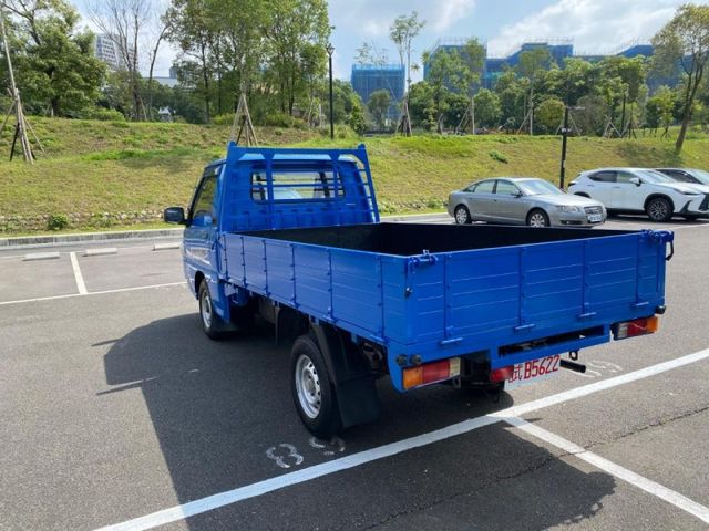 Mitsubishi  Delica  第6張相片