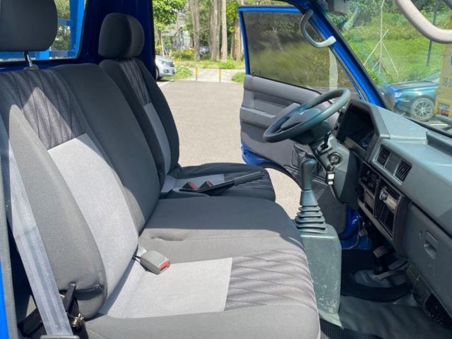 Mitsubishi  Delica  第12張相片