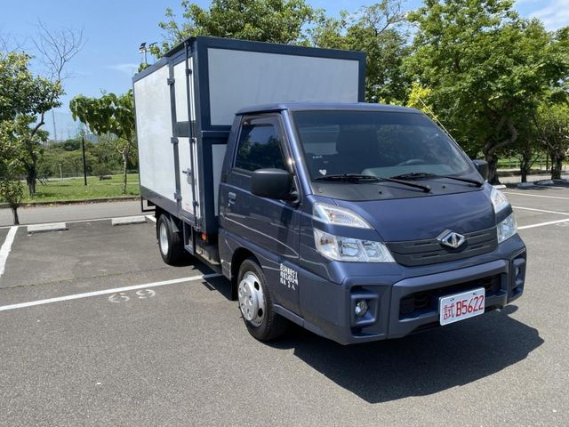 Mitsubishi  Delica  第1張相片