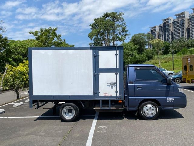 Mitsubishi  Delica  第2張相片