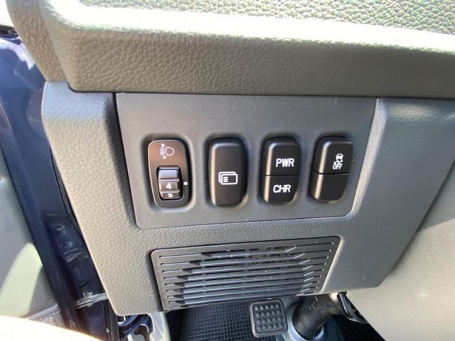 Mitsubishi  Delica  第14張相片