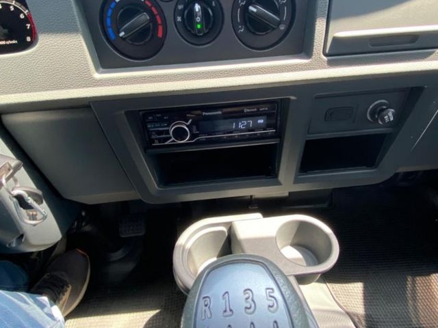 Mitsubishi  Delica  第15張相片