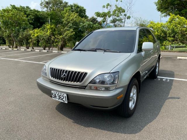 Lexus  RX  第2張相片