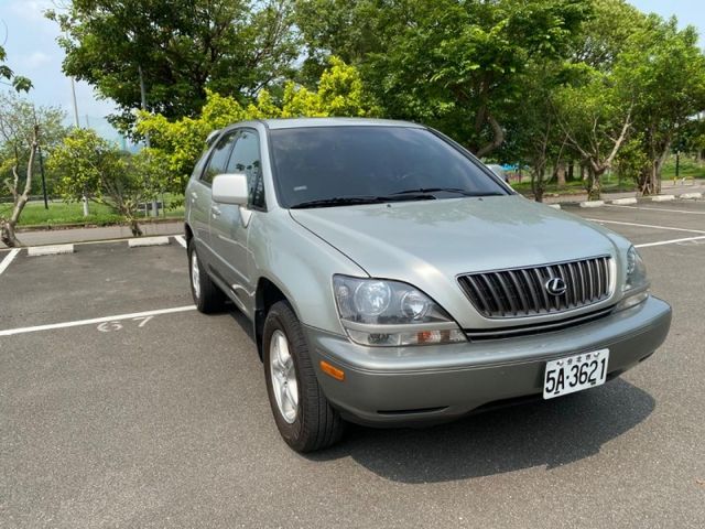 Lexus  RX  第4張相片