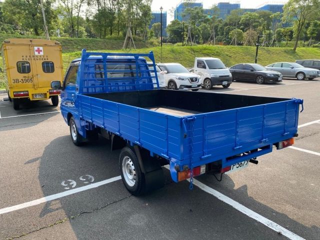 Mitsubishi  Delica  第6張相片