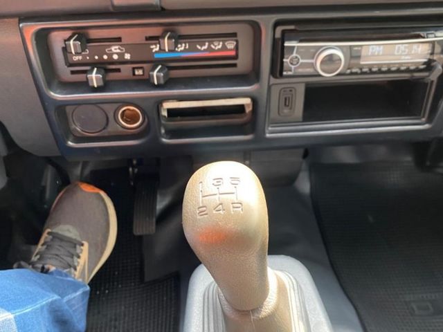 Mitsubishi  Delica  第14張相片