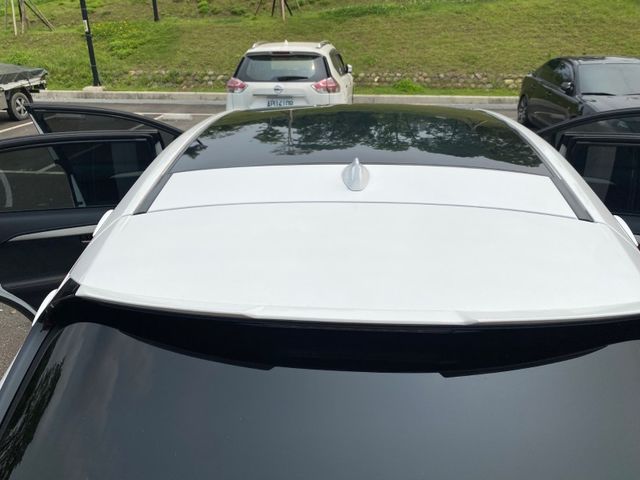 Lexus  NX  第17張相片