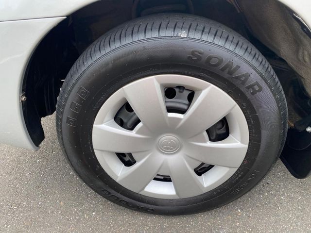 Toyota  Innova  第8張相片