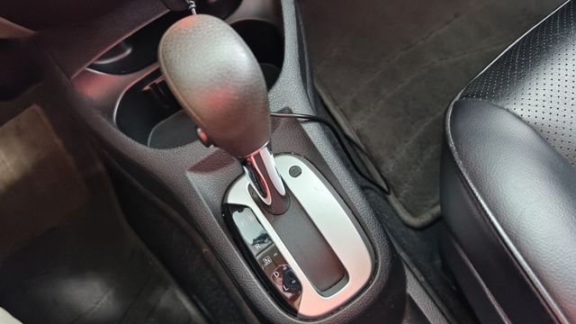 2014年~灰色~1600CC~LIVINA~優質代步車~大空間~購物~出去玩~超級實用~一手漂亮美車  第20張相片