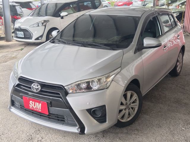 2017年~一手車跑51XXX~TOYOTA 大YARIS~頂級~免鑰匙~恆溫~多媒體音響主機~居家代步~出門郊遊~  第1張相片