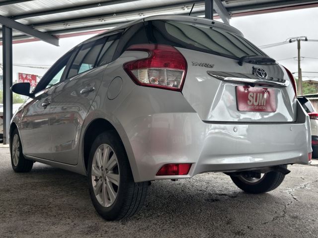 2017年~一手車跑51XXX~TOYOTA 大YARIS~頂級~免鑰匙~恆溫~多媒體音響主機~居家代步~出門郊遊~  第9張相片