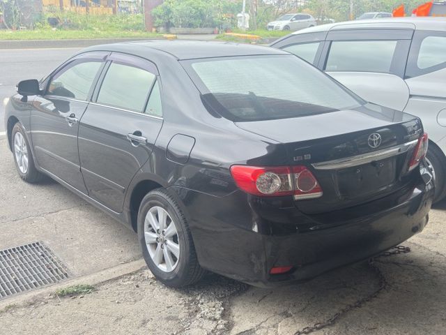 2012~黑色~一手車~ALTIS~恆溫~定速~安全氣囊~電折~車前距雷達~霧燈~電子式大燈調整  第5張相片