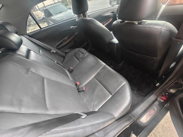 2012~黑色~一手車~ALTIS~恆溫~定速~安全氣囊~電折~車前距雷達~霧燈~電子式大燈調整  第13張相片