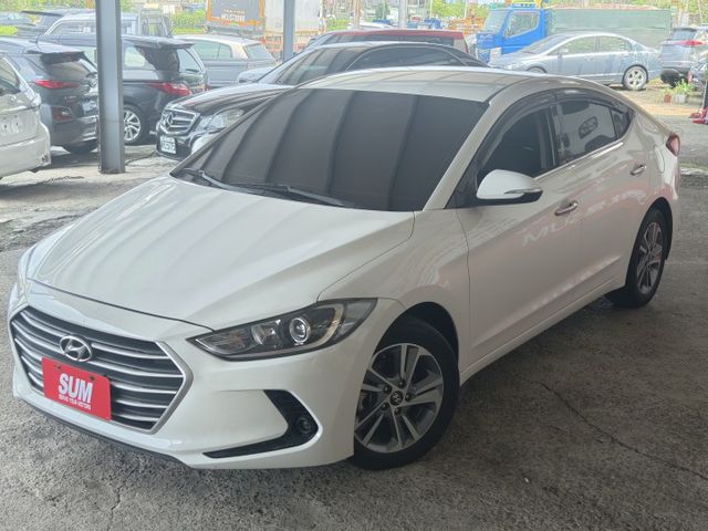 2018年~超便宜~優質代步好車~ELANTRA~外型年輕時尚~柴油有力~電折~多媒體主機~安全氣囊  第3張相片