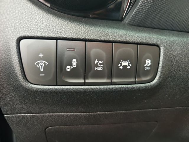 2019~現代KONA~1600CC~超級省油~車道偏移~循跡防滑~斜坡起步~定速~IKEY~抬頭顯示器~感應式雨刷  第15張相片