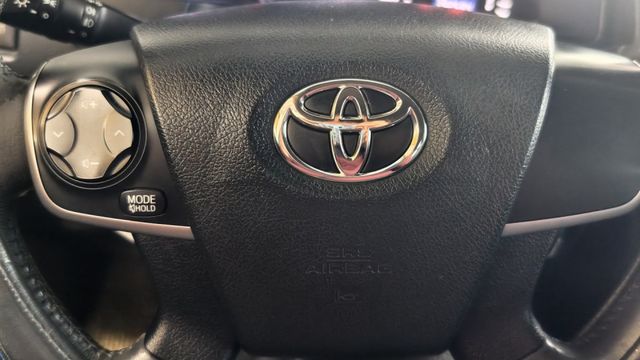 2018年~CAMRY~黑色~多媒體音響主機~倒車影像~皮椅~電折~胎壓偵測~霧燈~恆溫空調~  第19張相片