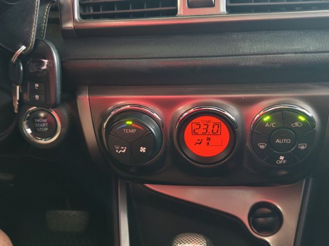 2017年~一手車跑51XXX~TOYOTA 大YARIS~頂級~免鑰匙~恆溫~多媒體音響主機~居家代步~出門郊遊~  第17張相片