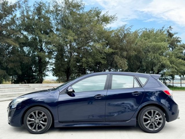 2011年 Mazda3 頂級版 有IKEY 天窗 安卓機  倒車顯影 一手用 車況優質 代步車首選  第7張相片