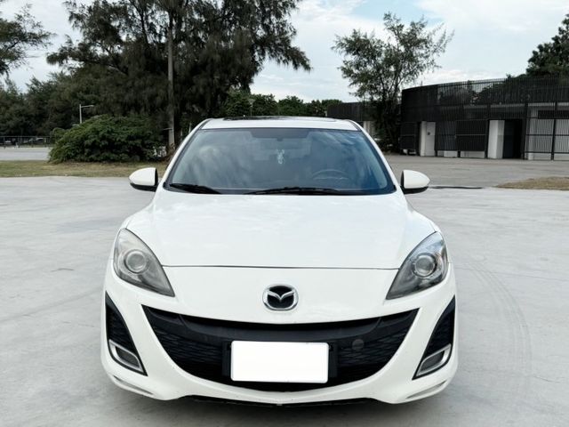 2010年 Mazda3 頂級版 里程跑少 天窗 IKEY 安卓機 便宜代步車 妥善率高 車況好 年輕人首選  第3張相片