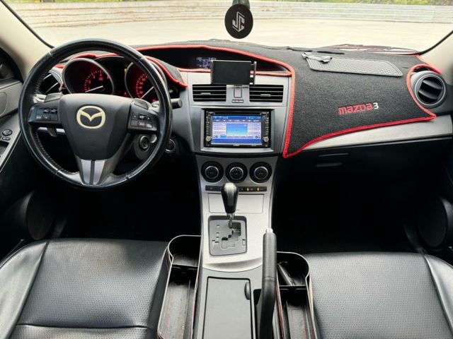 2010年 Mazda3 頂級版 里程跑少 天窗 IKEY 安卓機 便宜代步車 妥善率高 車況好 年輕人首選  第8張相片