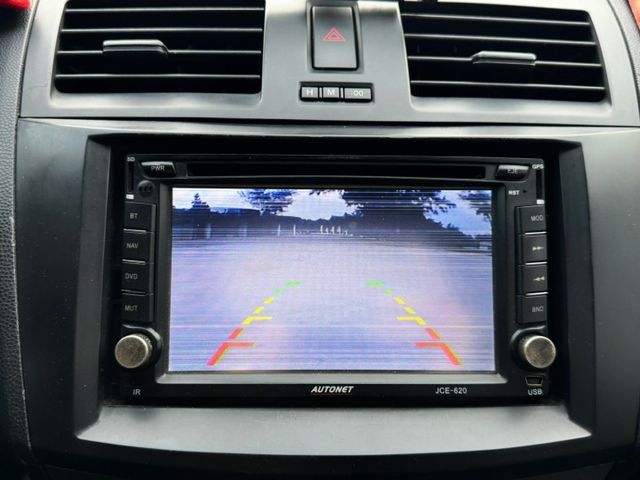 2010年 Mazda3 頂級版 里程跑少 天窗 IKEY 安卓機 便宜代步車 妥善率高 車況好 年輕人首選  第12張相片
