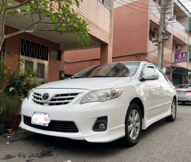 2012年 開不壞的神車Altis 超省油 妥善率高 有安卓機 倒車顯影 藍芽 電折後視鏡 歡迎現場賞車  第1張相片