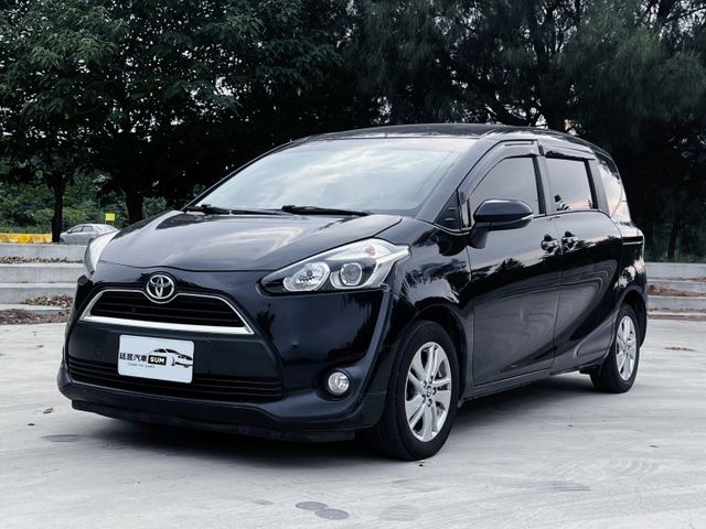 2017年 Toyota Sienta 1.5 有I-Key 認證車 里程15萬 5人座  第1張相片