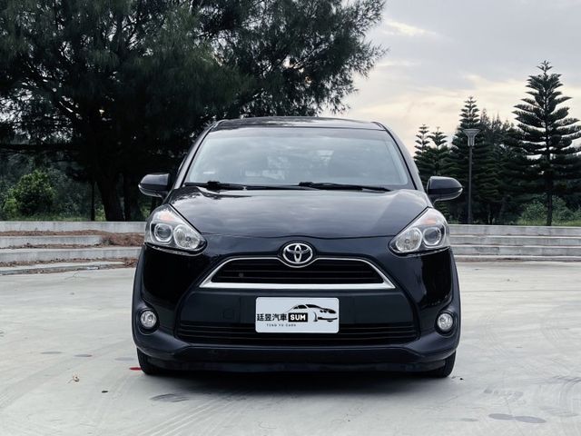 2017年 Toyota Sienta 1.5 有I-Key 認證車 里程15萬 5人座  第2張相片