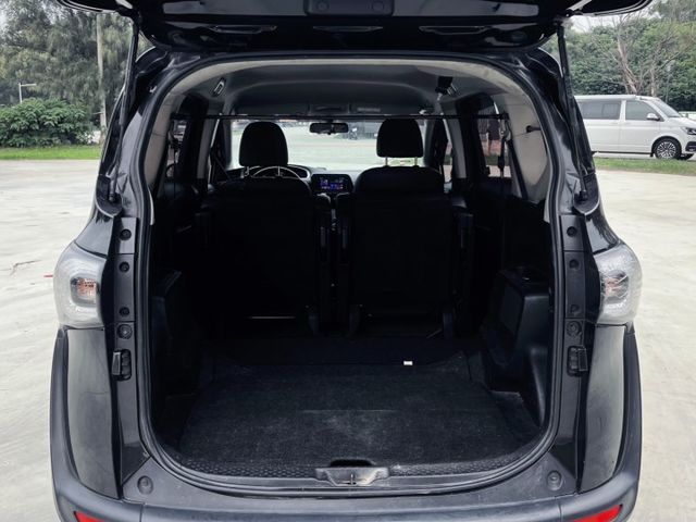 2017年 Toyota Sienta 1.5 有I-Key 認證車 里程15萬 5人座  第16張相片