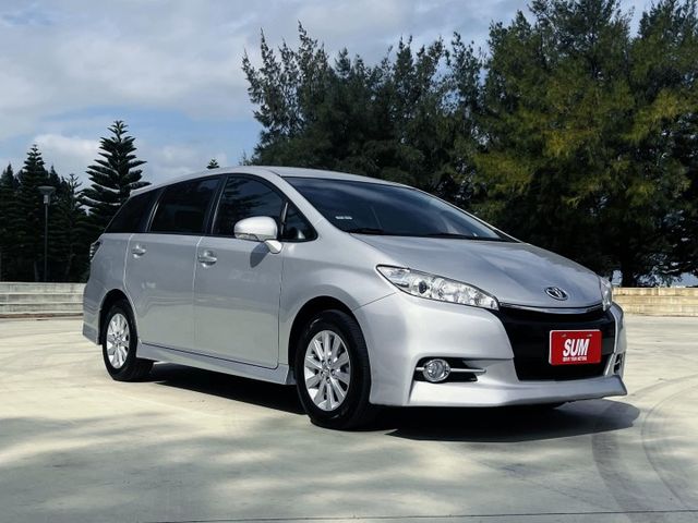 2015 Toyota Wish 2.0 七人座 里程27萬 定速/電動後視鏡/恒温/後座分離傾倒 保值神車 代步又要空  第2張相片