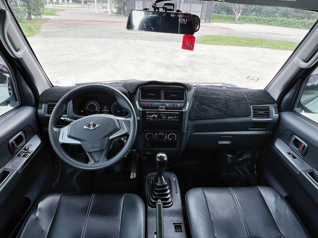 新款省油大馬力 雙安全氣囊 循跡系統 車側盲點 ISOFIX 胎壓 #VERYCA #A180 #露營 #載貨  第8張相片