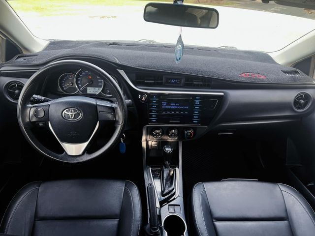 2017 Toyota Corolla Altis 1.8 無事故 無泡水 車況漂亮  保質神車 里程17萬  第3張相片