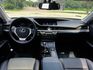 低調卻隱隱透出質感與格局 里程十萬 中大型豪華房車 安靜 省油 耐看！！！  第7張縮圖