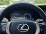 低調卻隱隱透出質感與格局 里程十萬 中大型豪華房車 安靜 省油 耐看！！！  第16張縮圖